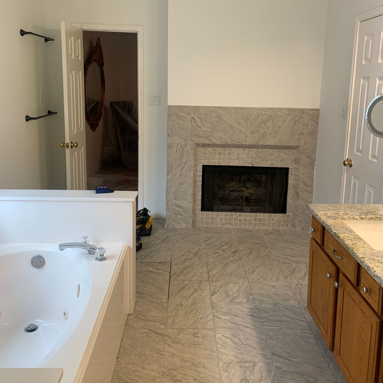 24914-Spring-bathroom-remodeling (11)